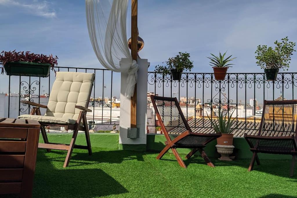 Casa Mora Triana Apartment Seville Exterior photo