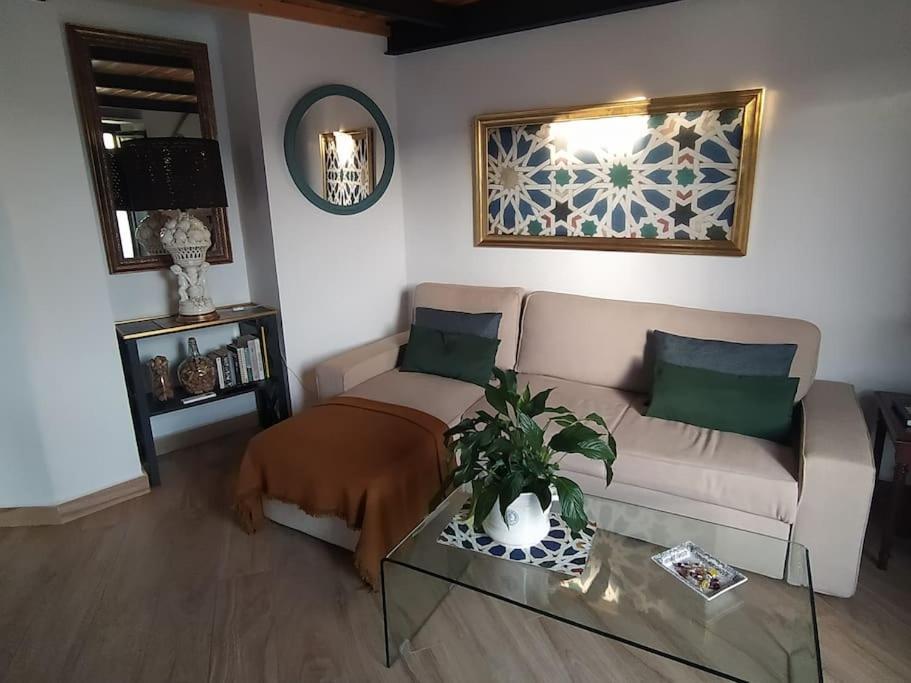 Casa Mora Triana Apartment Seville Exterior photo
