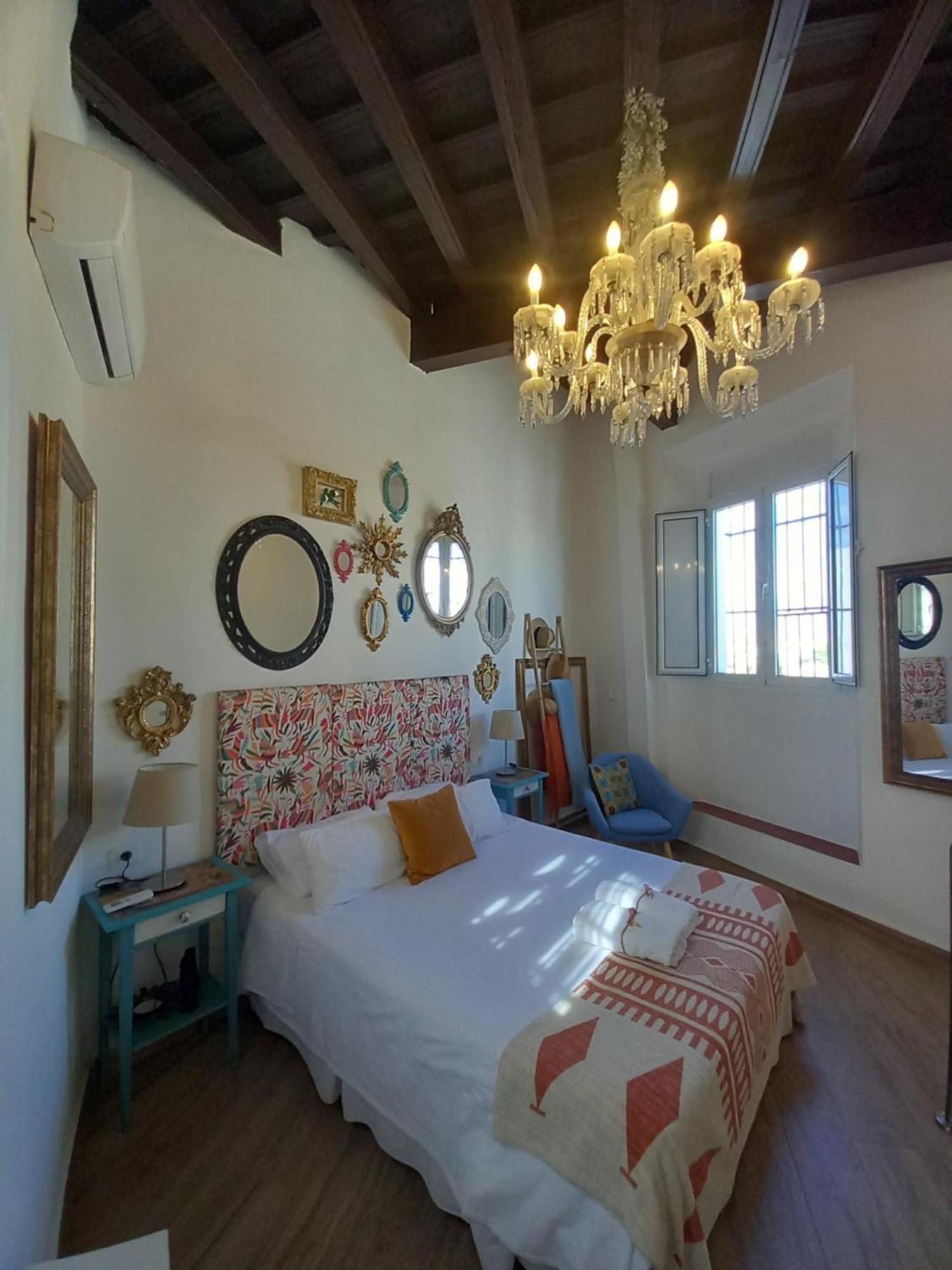 Casa Mora Triana Apartment Seville Exterior photo